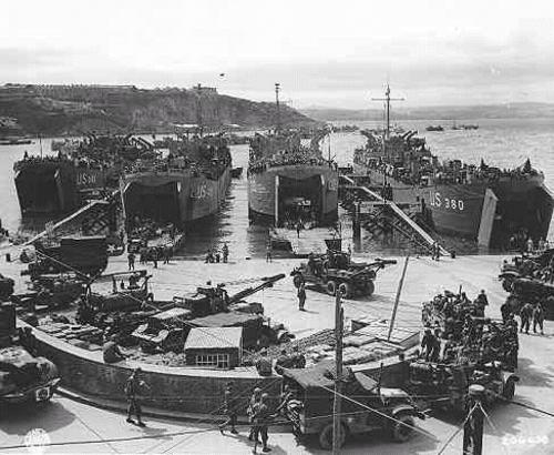 LST Woendi